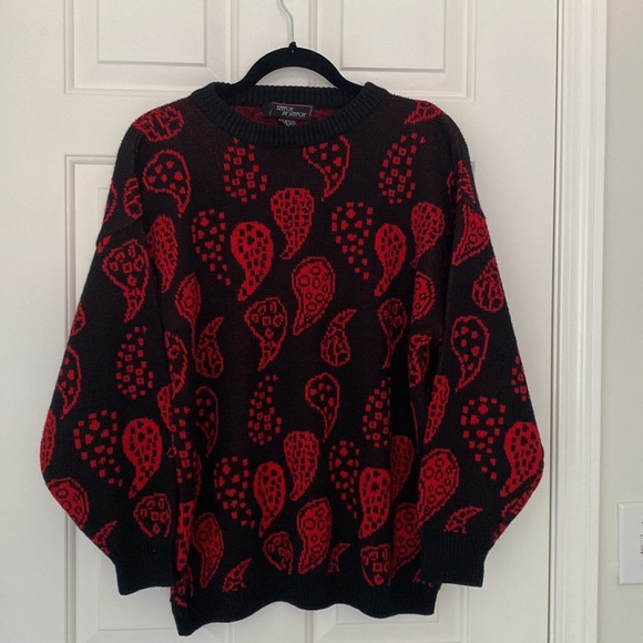 Stitch By Stitch - Black & Red Knit Oversized Funky Pattern Sweater/Pullover - Picture 4 of 6